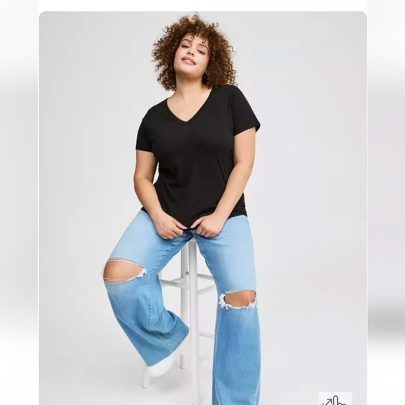 Torrid Signature Jersey Cotton modal V-Neck Tee black 1x - Picture 11 of 15